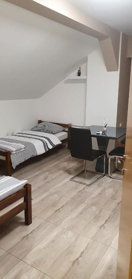Apartman Dabrovic Novska Luaran gambar